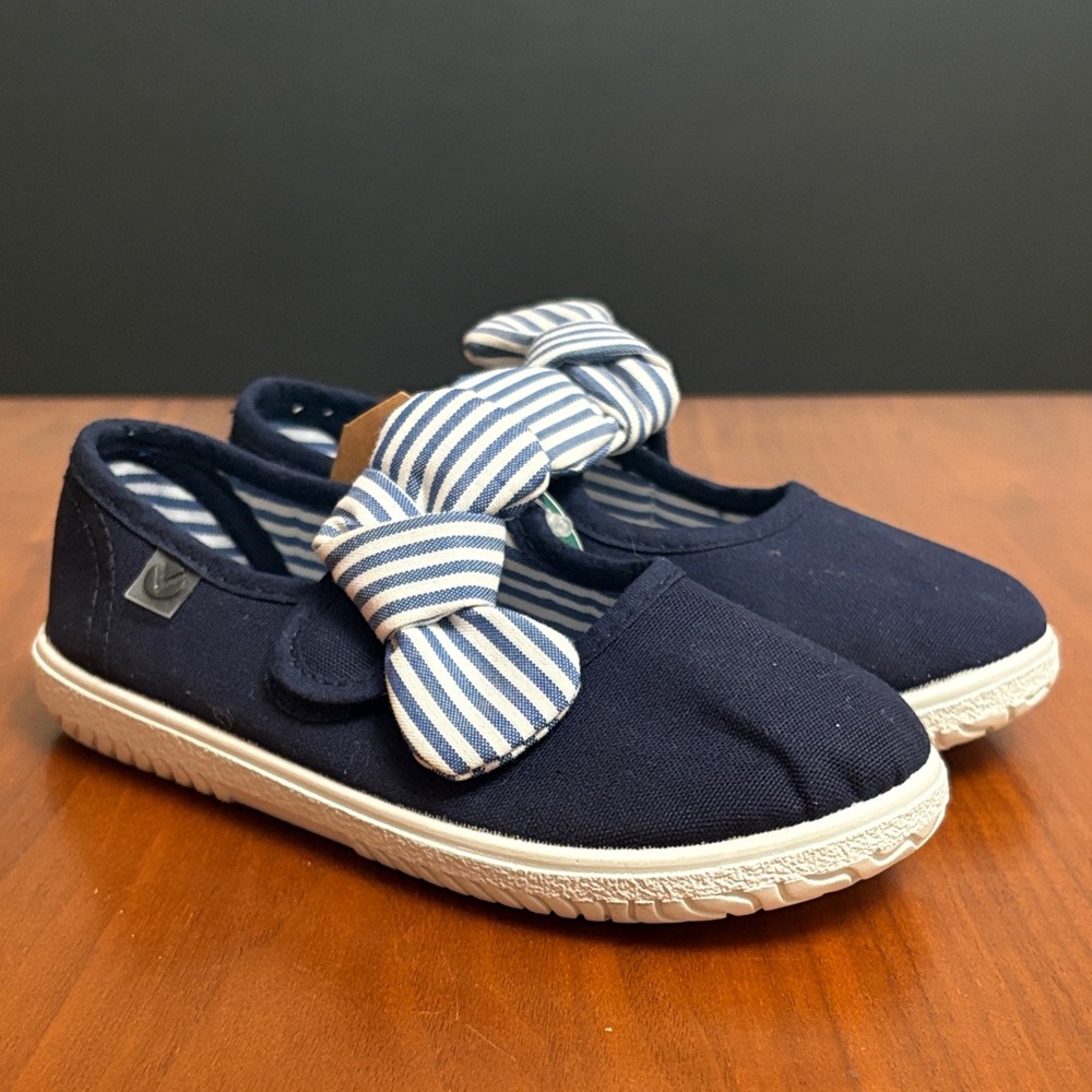 Victoria Marino Bow Slip On Shoe, size 28 (US 10)